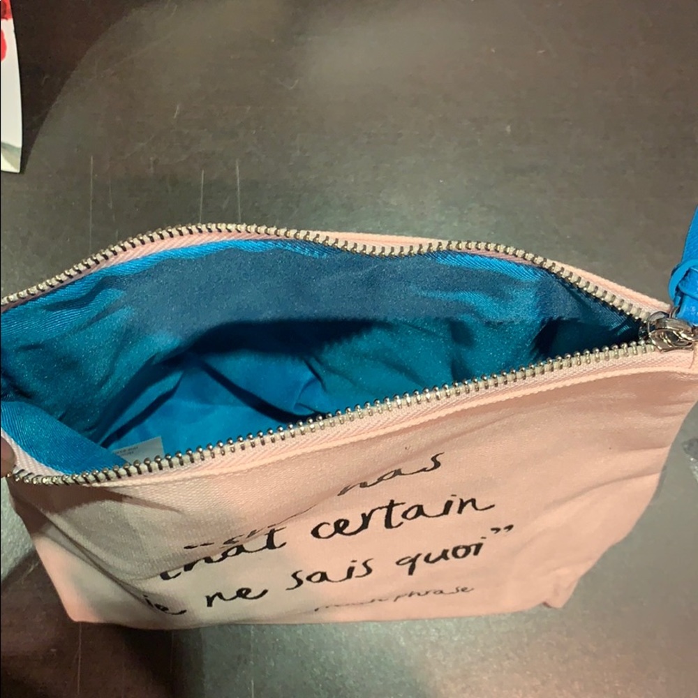 Pouch - Picture 2 of 3
